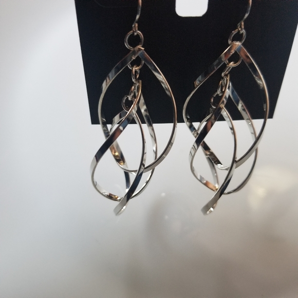 INC twisted dangle earrings in silver-tone - Picture 2 of 5